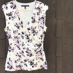 White House black market flowered shell